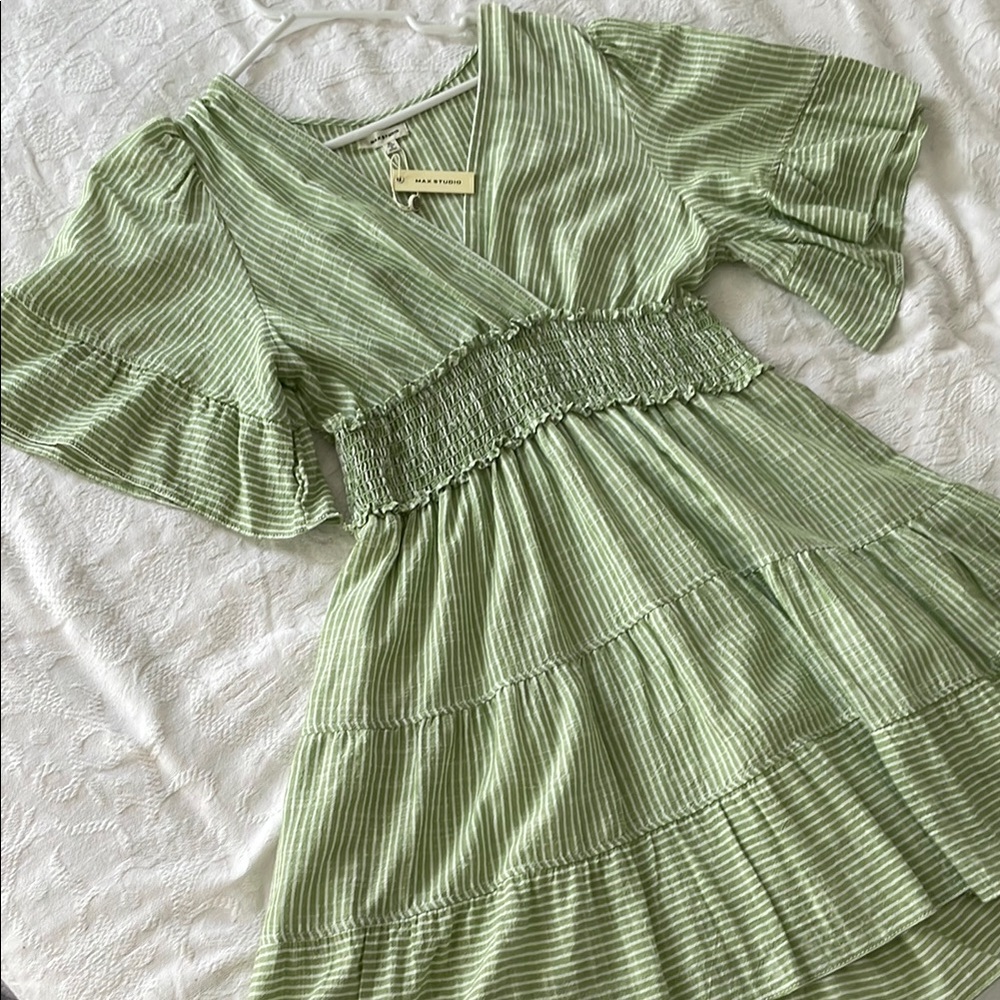 Max Studio NWT Flutter Sleeve Dress
